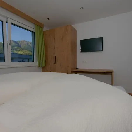 Apartman Mounira