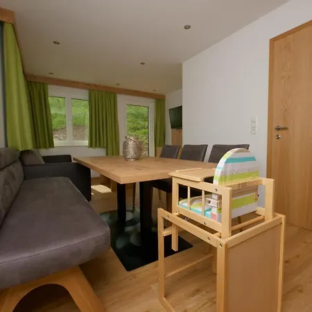 Apartment Mounira Ladis